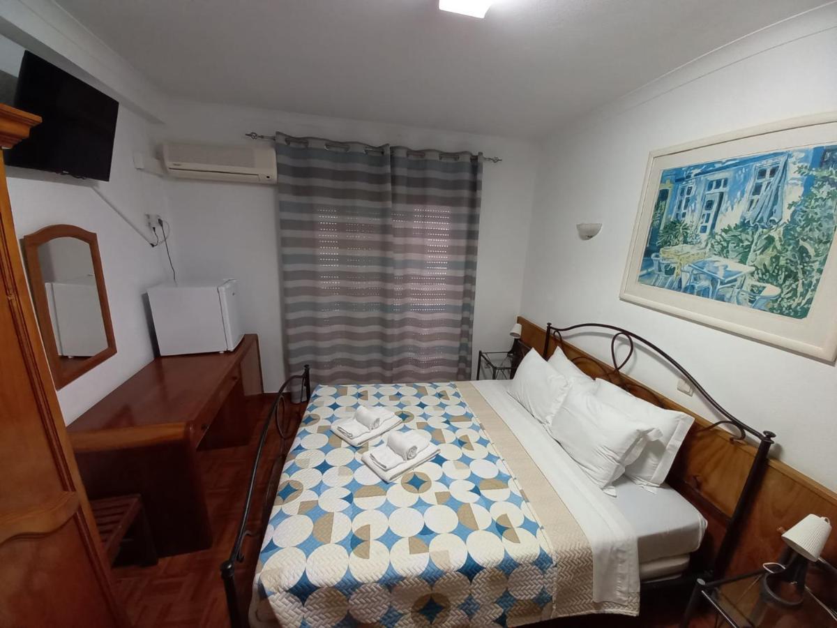 Dbv Guesthouse Lagos Exterior photo